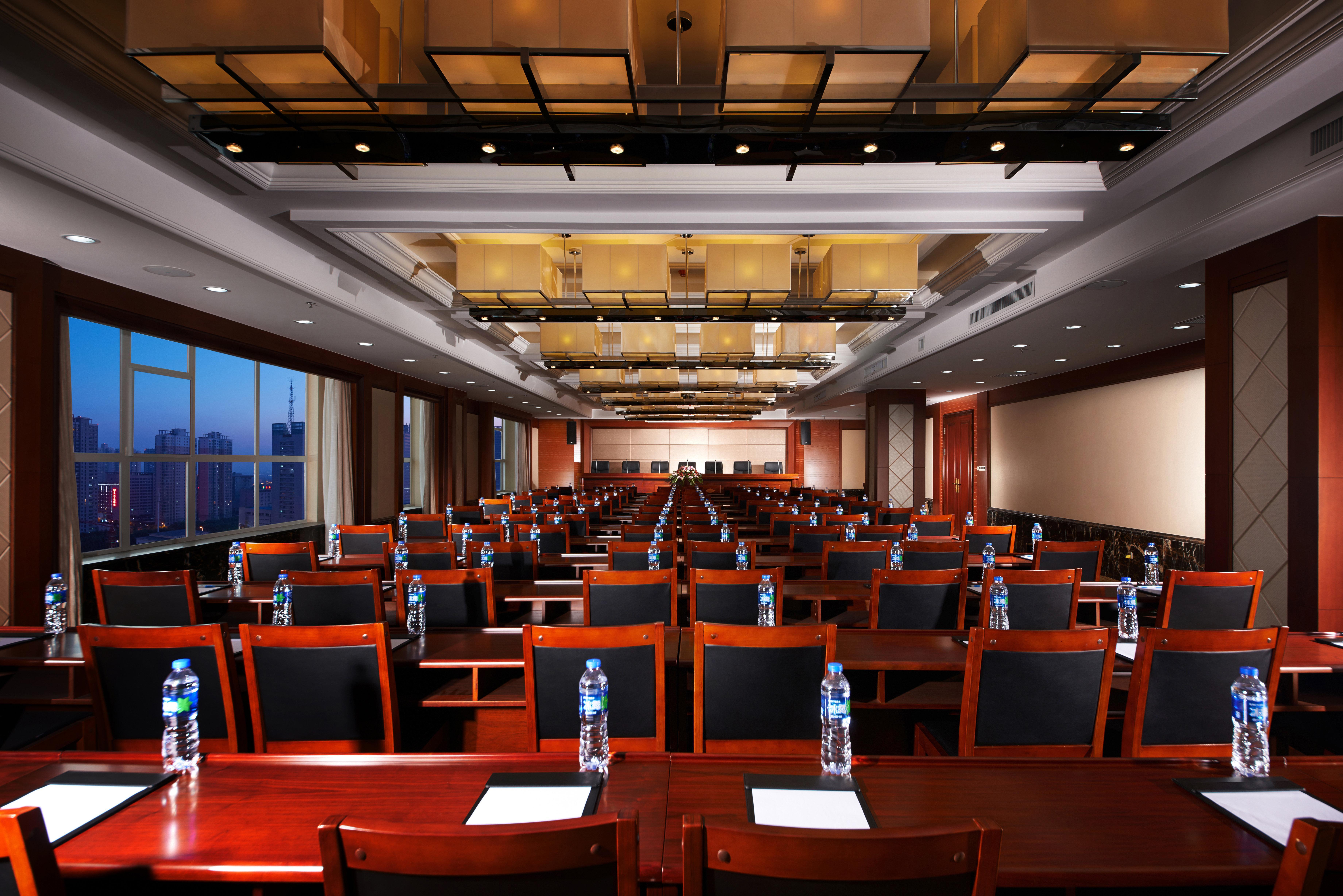 Holiday Inn Express Luoyang City Center By Ihg Exterior foto